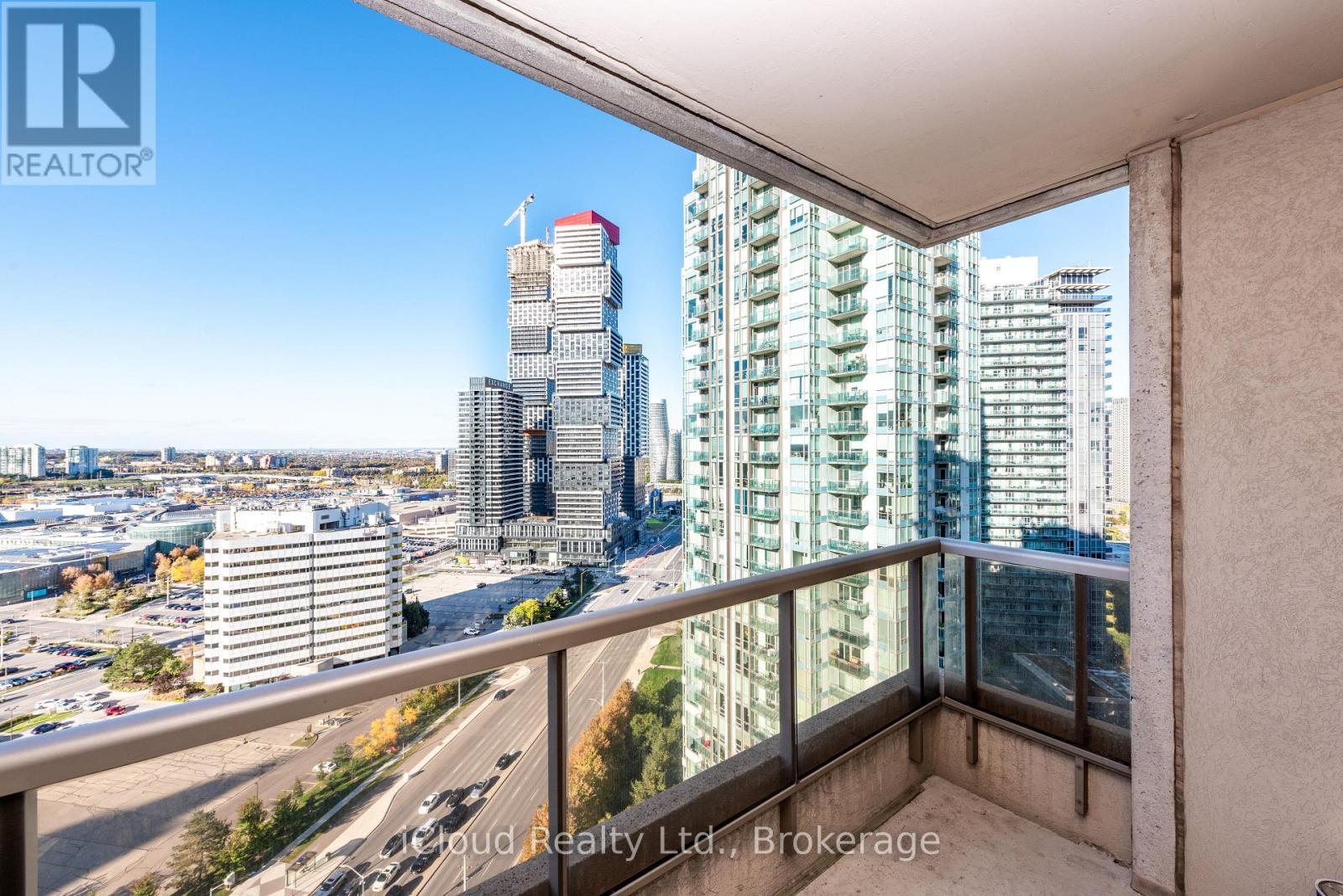 2521 - 3888 Duke Of York Boulevard, Mississauga, Ontario  L5B 4P5 - Photo 14 - W13860010
