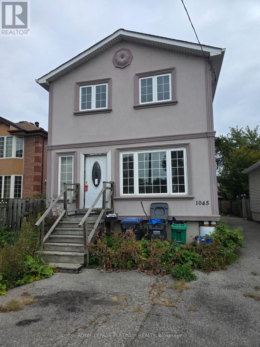 1045 CAWTHRA ROAD, Mississauga, Ontario