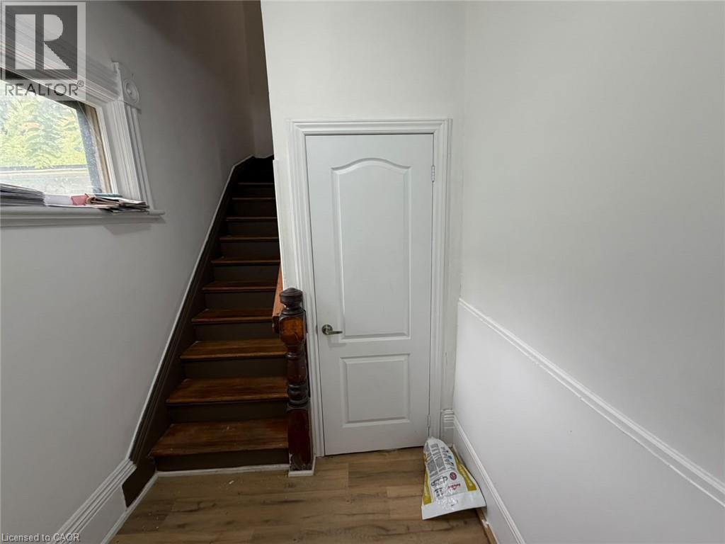 133 Alfred Street, Brantford, Ontario  N3S 5G7 - Photo 3 - 40847612