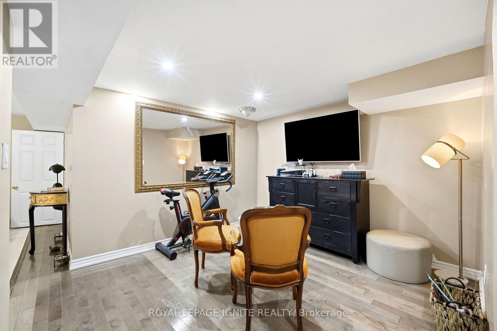 4 Buttercup Court, Toronto, Ontario  M9L 2M9 - Photo 23 - W13859892