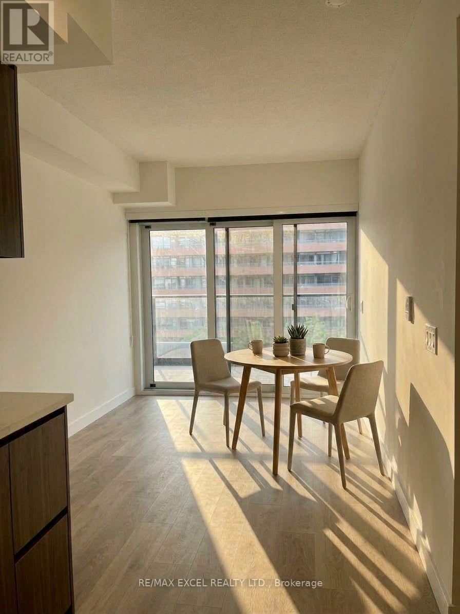 627 - 3 Concord Cityplace Way, Toronto, Ontario  M5V 0X4 - Photo 2 - C13860034