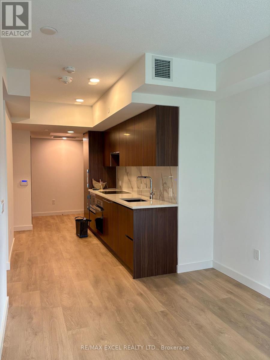 627 - 3 Concord Cityplace Way, Toronto, Ontario  M5V 0X4 - Photo 6 - C13860034
