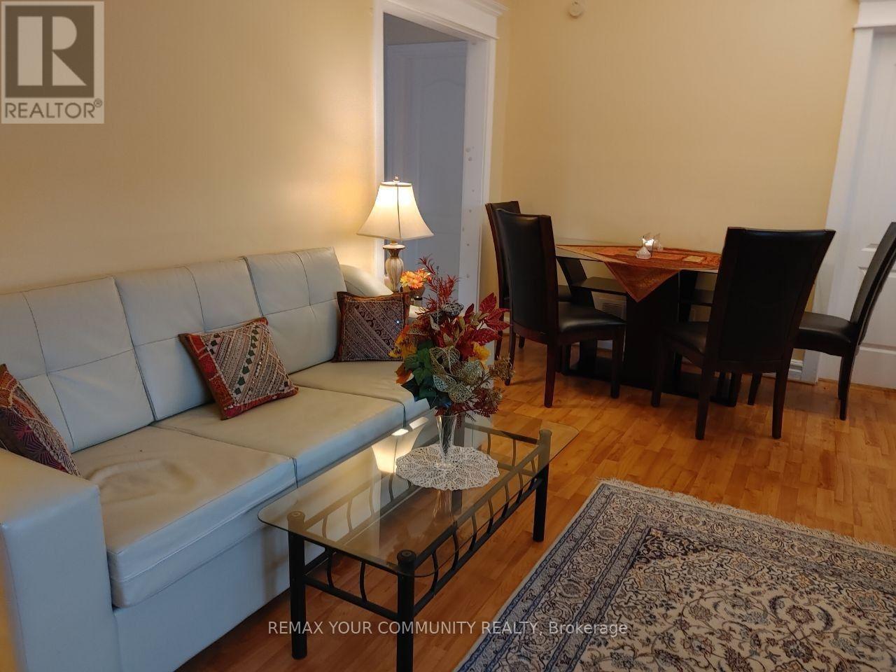 Main Floor - 82 Caines Avenue, Toronto, Ontario  M2R 2L3 - Photo 6 - C13860058
