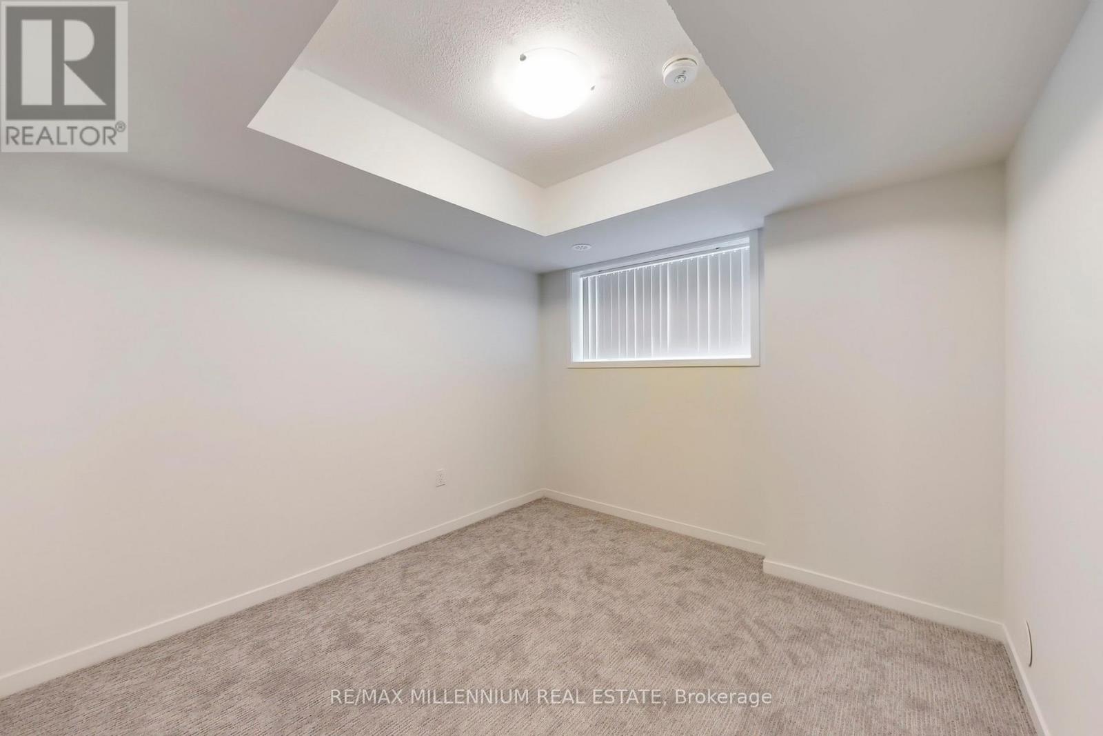 Th 350 - 100 Honeycrisp Crescent, Vaughan, Ontario  L4K 0N7 - Photo 23 - N13860042