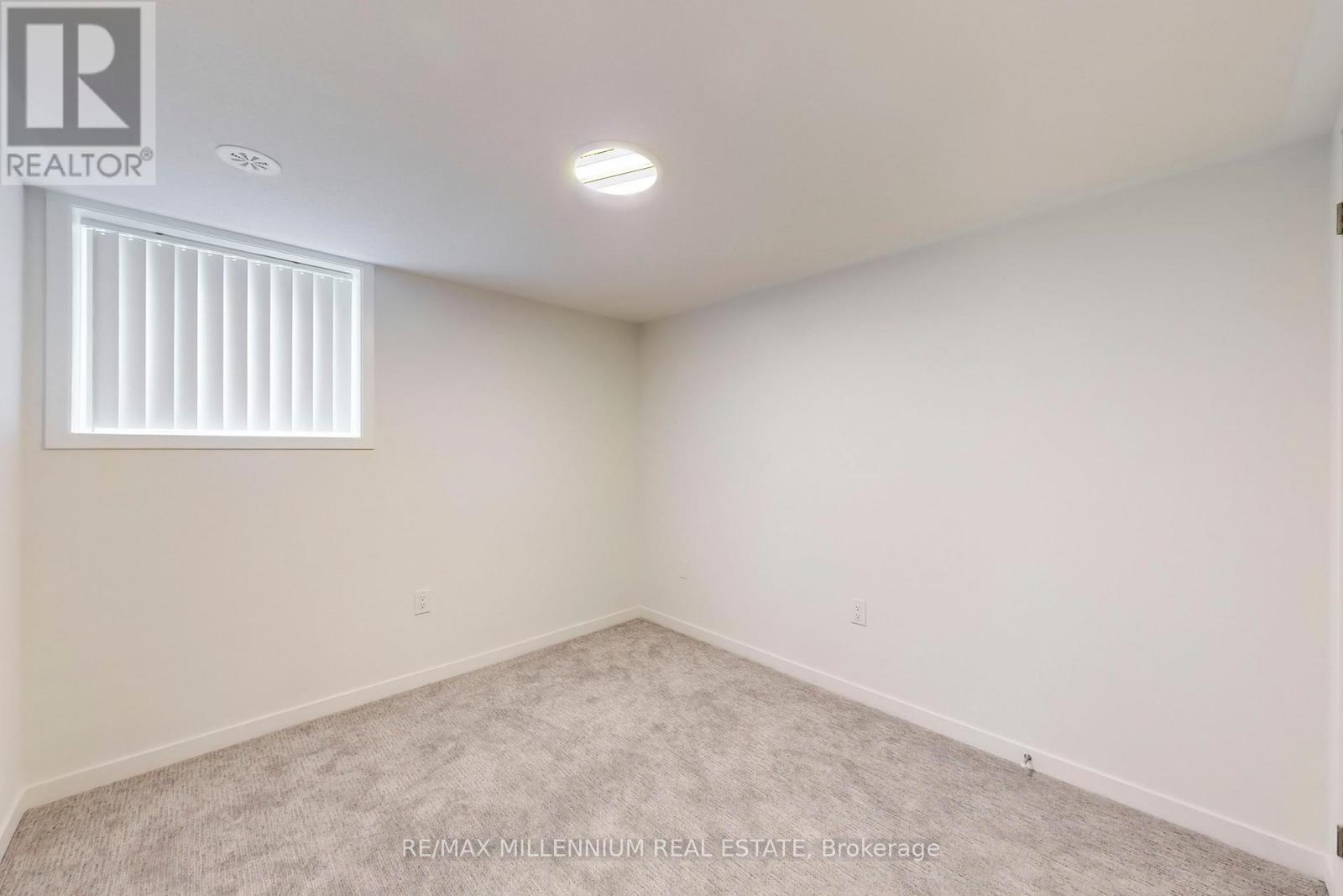Th 350 - 100 Honeycrisp Crescent, Vaughan, Ontario  L4K 0N7 - Photo 28 - N13860042