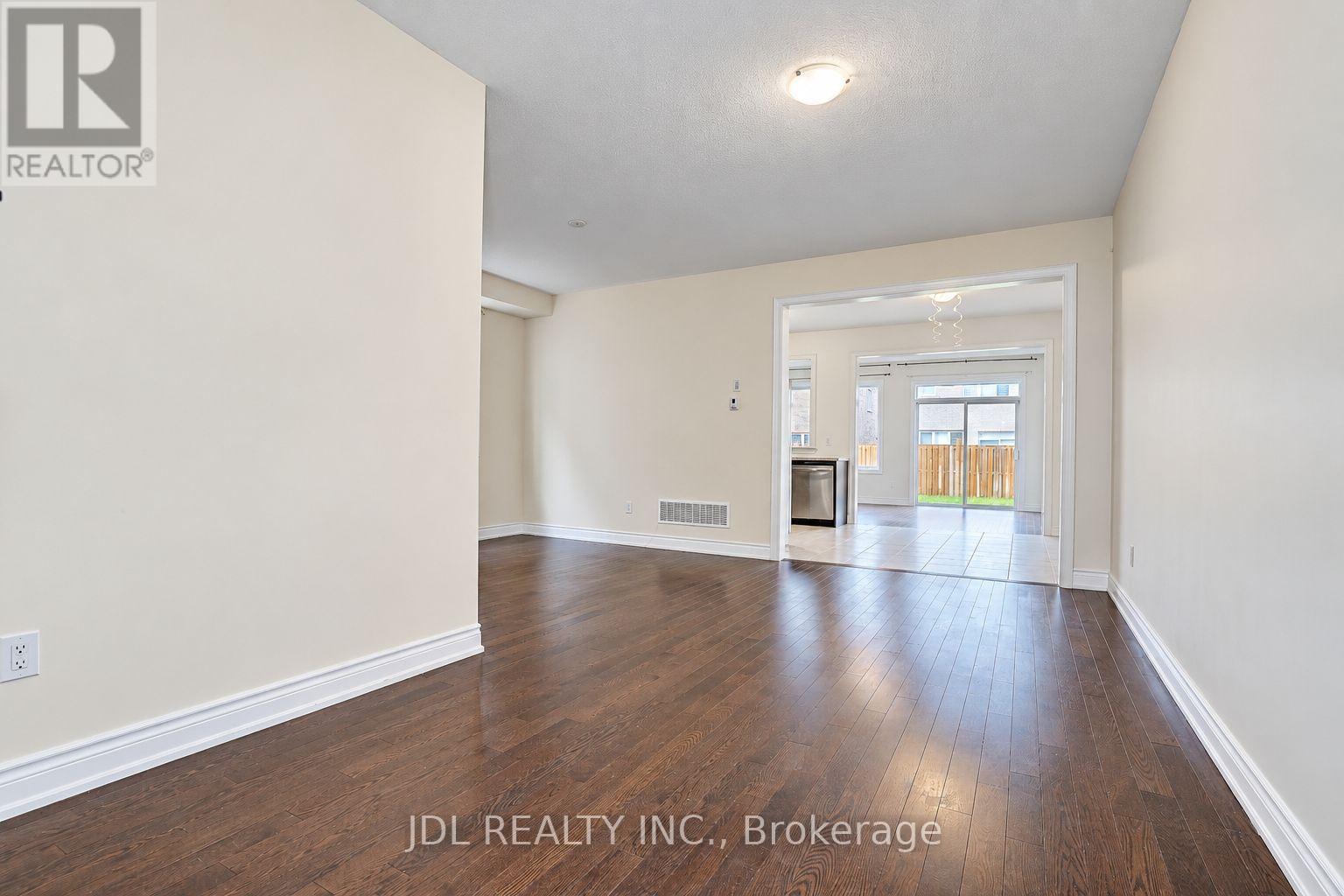54 Mohandas Drive, Markham, Ontario  L3S 0E5 - Photo 13 - N13860048