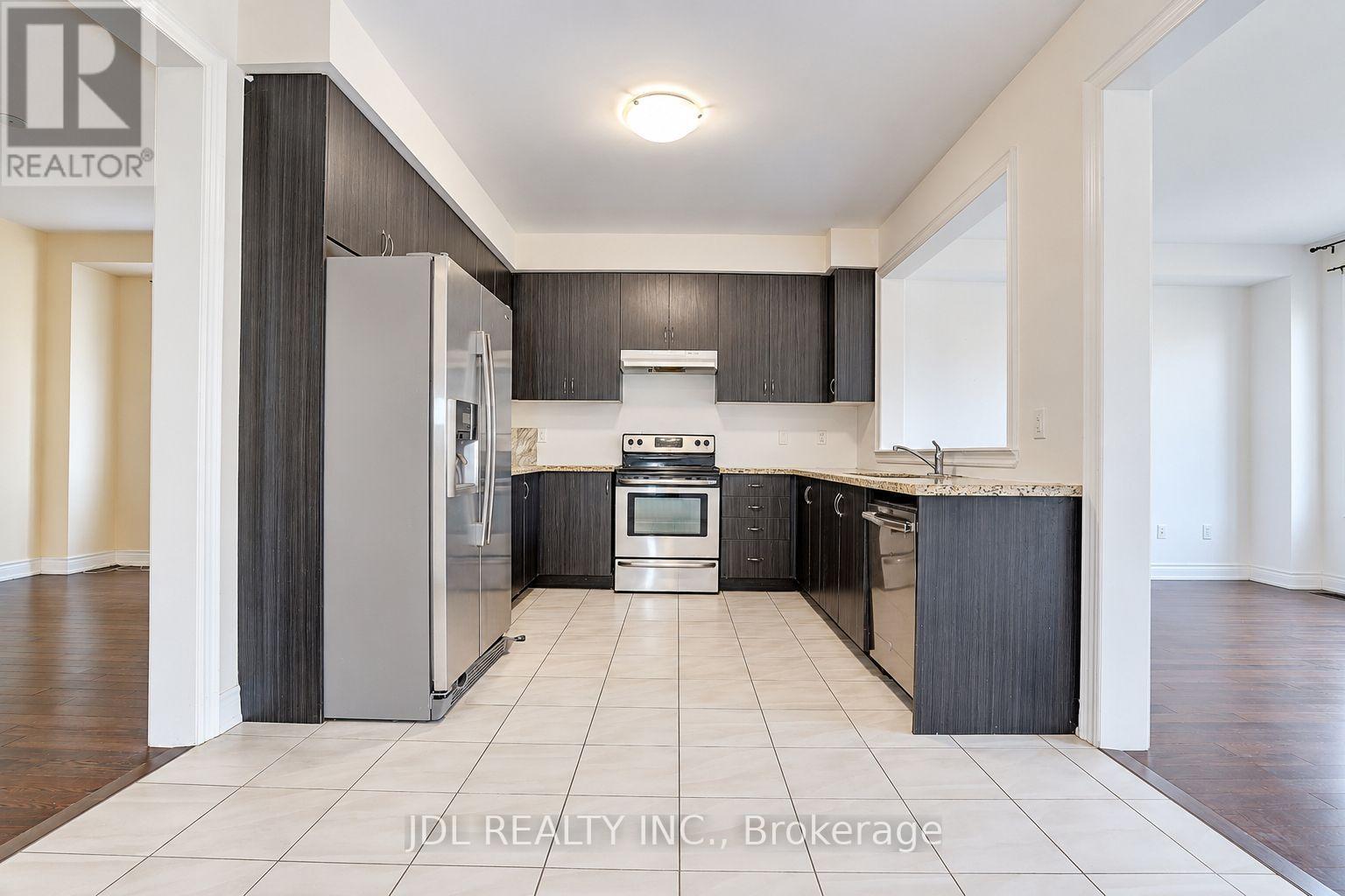 54 Mohandas Drive, Markham, Ontario  L3S 0E5 - Photo 21 - N13860048
