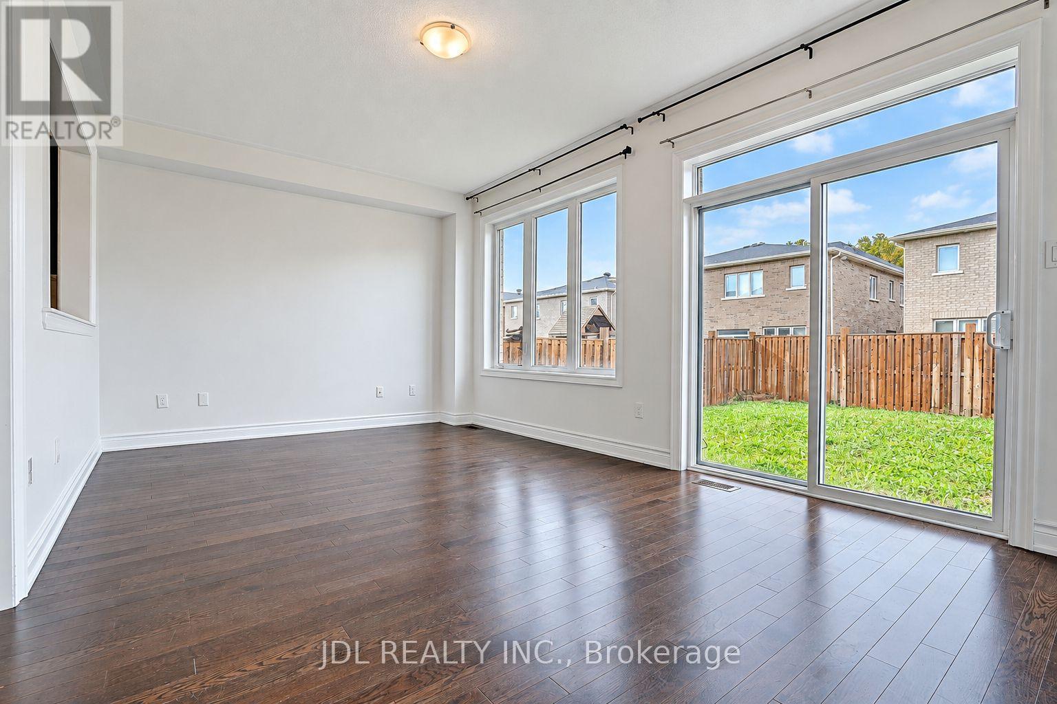 54 Mohandas Drive, Markham, Ontario  L3S 0E5 - Photo 25 - N13860048