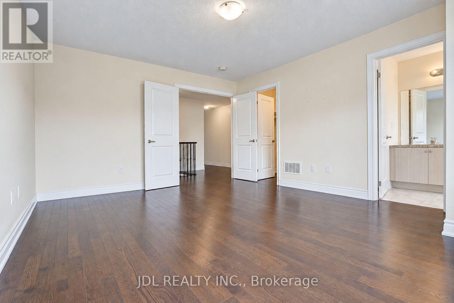 54 Mohandas Drive, Markham, Ontario  L3S 0E5 - Photo 33 - N13860048