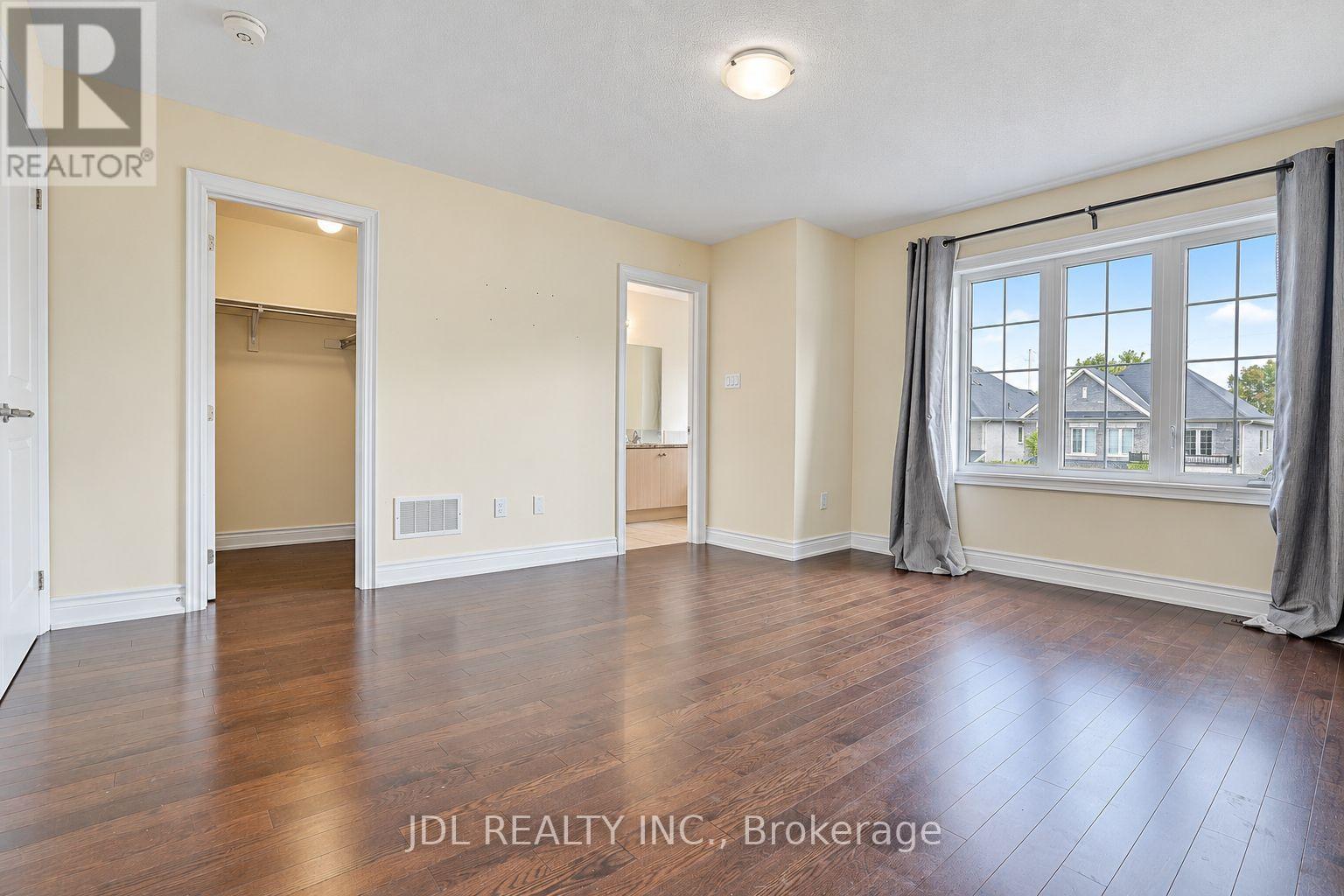 54 Mohandas Drive, Markham, Ontario  L3S 0E5 - Photo 35 - N13860048