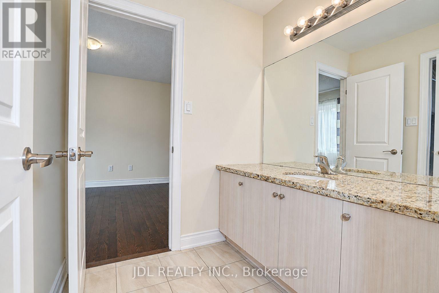 54 Mohandas Drive, Markham, Ontario  L3S 0E5 - Photo 42 - N13860048