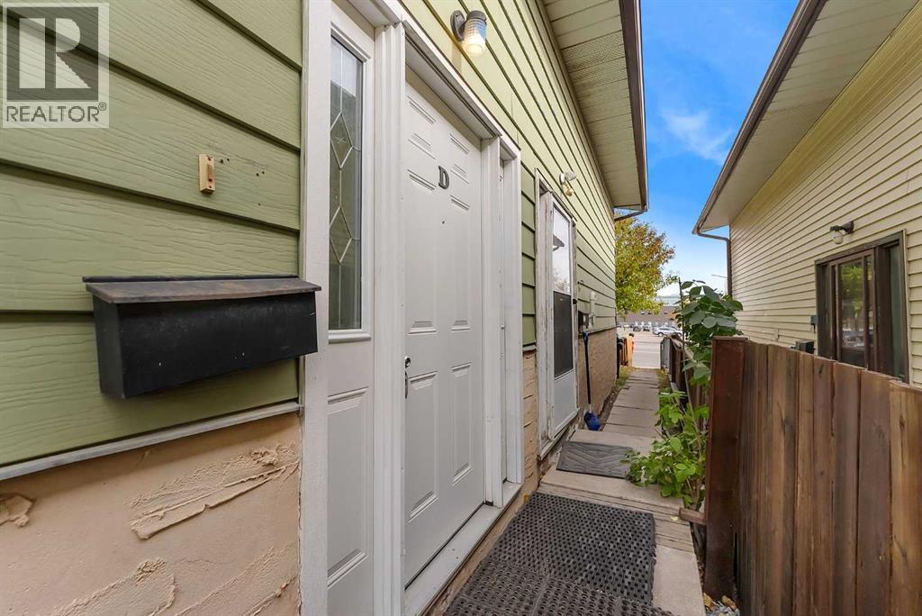 D, 903 44 Street SE, Calgary, Alberta  T2A 5K7 - Photo 4 - A2350131