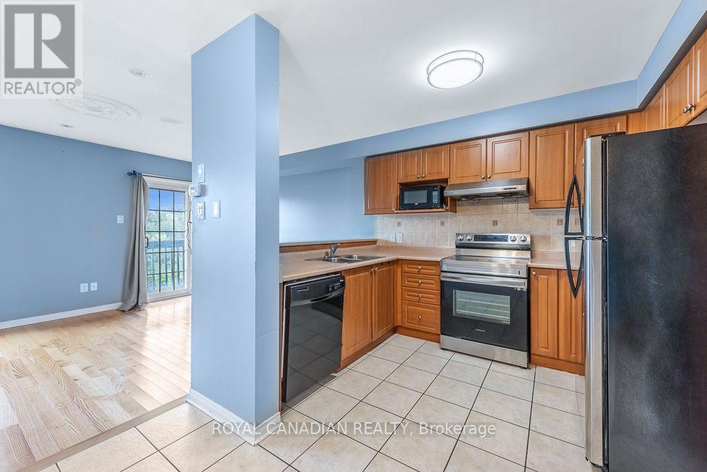 22 Bay Breeze Drive, Brampton, Ontario  L6R 0M1 - Photo 13 - W13860056