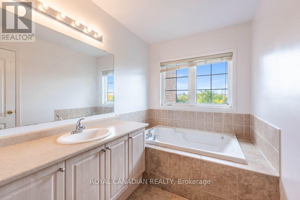 22 Bay Breeze Drive, Brampton, Ontario  L6R 0M1 - Photo 32 - W13860056