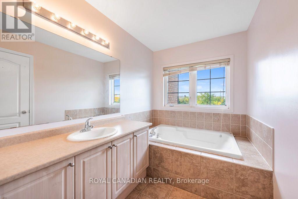 22 Bay Breeze Drive, Brampton, Ontario  L6R 0M1 - Photo 33 - W13860056