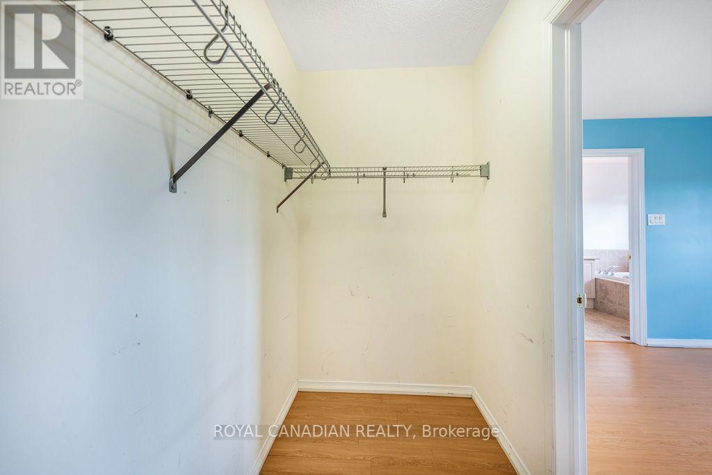 22 Bay Breeze Drive, Brampton, Ontario  L6R 0M1 - Photo 35 - W13860056