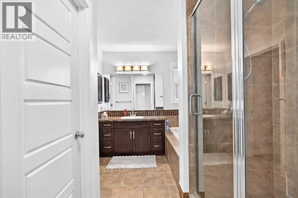 14 Westmount Way, Okotoks, Alberta  T1S 2L3 - Photo 22 - A2349032