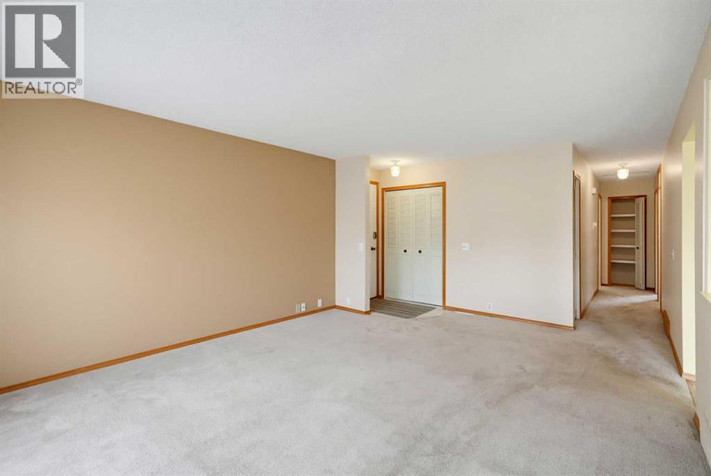 8007 Huntington Street Ne, Calgary, Alberta T2K 5B8 - Photo 6 - A2346689