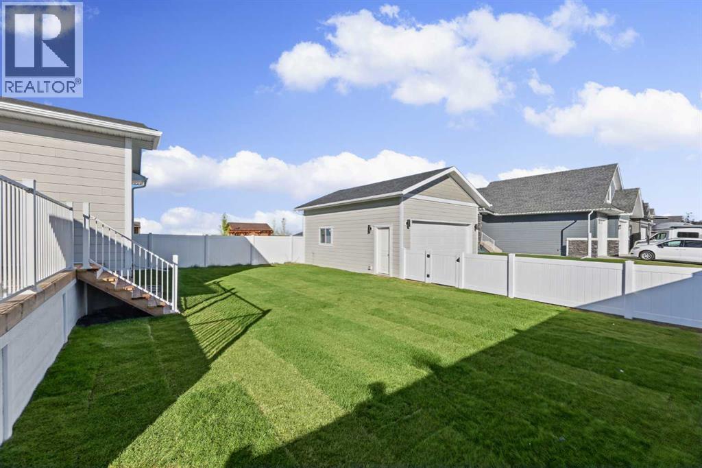 38 Viceroy Crescent, Olds, Alberta  T4H 0G2 - Photo 4 - A2347517