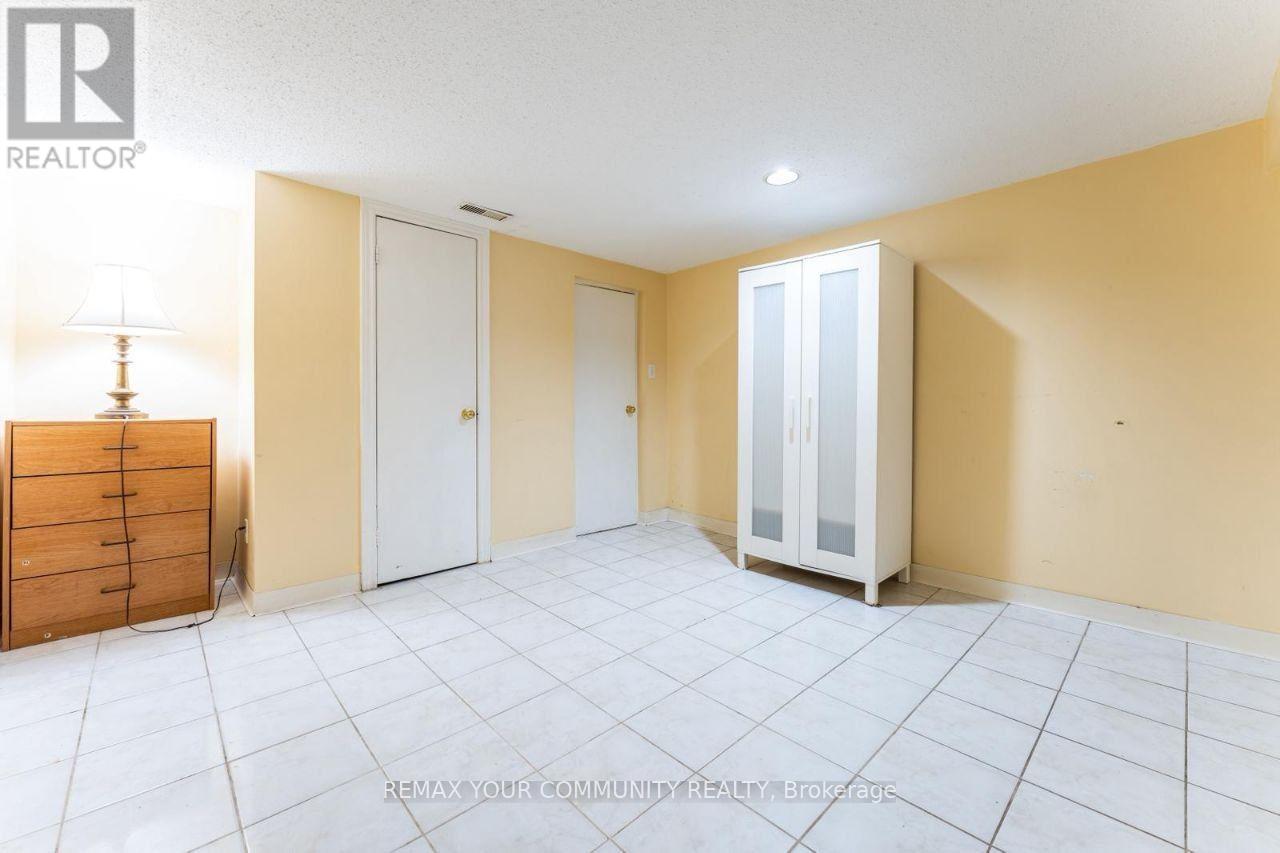 Basement - 82 Caines Avenue, Toronto, Ontario  M2R 2L3 - Photo 11 - C13860102