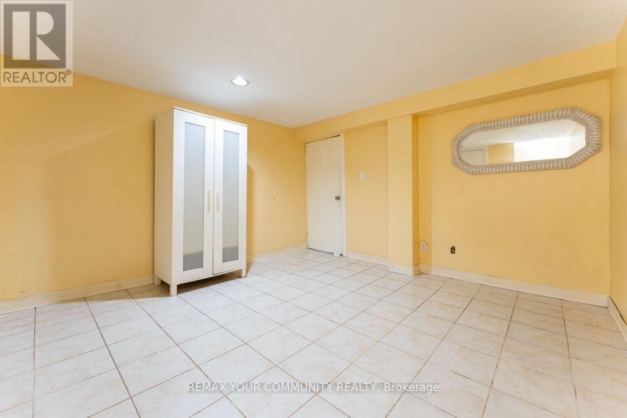 Basement - 82 Caines Avenue, Toronto, Ontario  M2R 2L3 - Photo 12 - C13860102