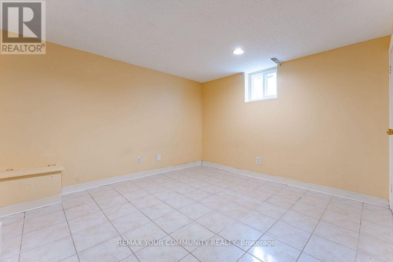 Basement - 82 Caines Avenue, Toronto, Ontario  M2R 2L3 - Photo 14 - C13860102