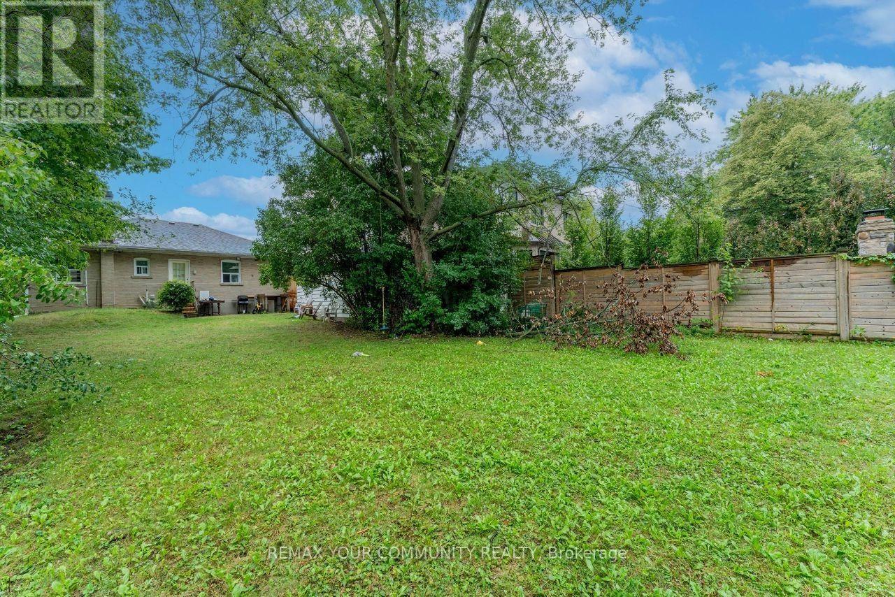 Basement - 82 Caines Avenue, Toronto, Ontario  M2R 2L3 - Photo 18 - C13860102