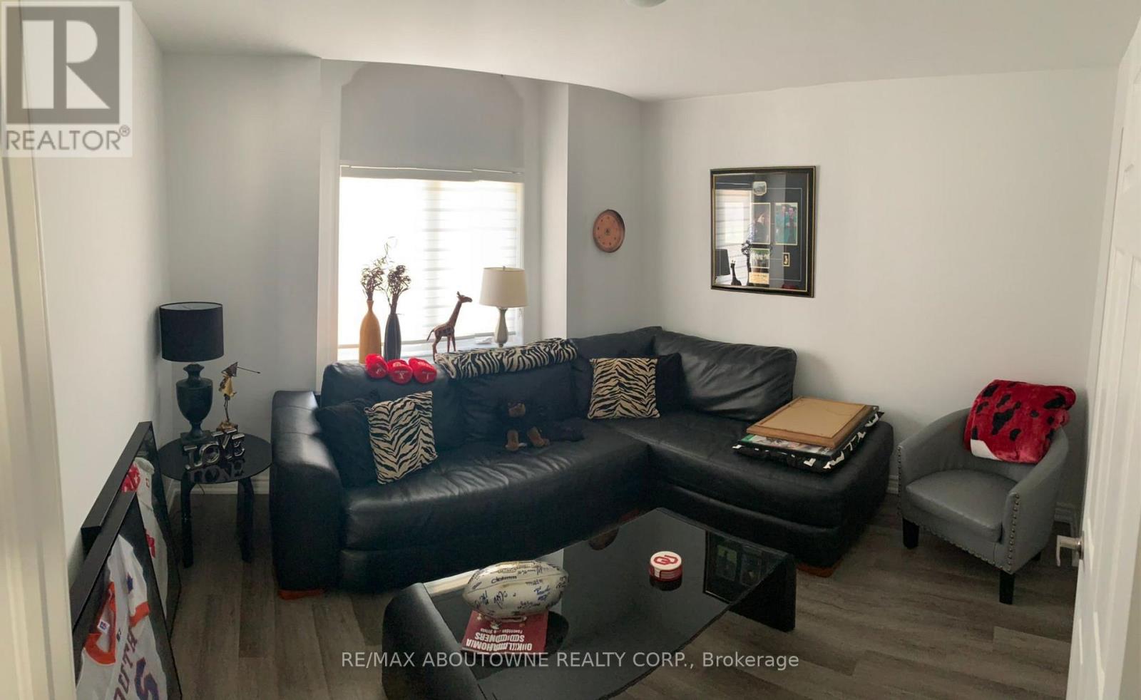 828 Aspen Terrace, Milton, Ontario  L9E 1S2 - Photo 23 - W13860110