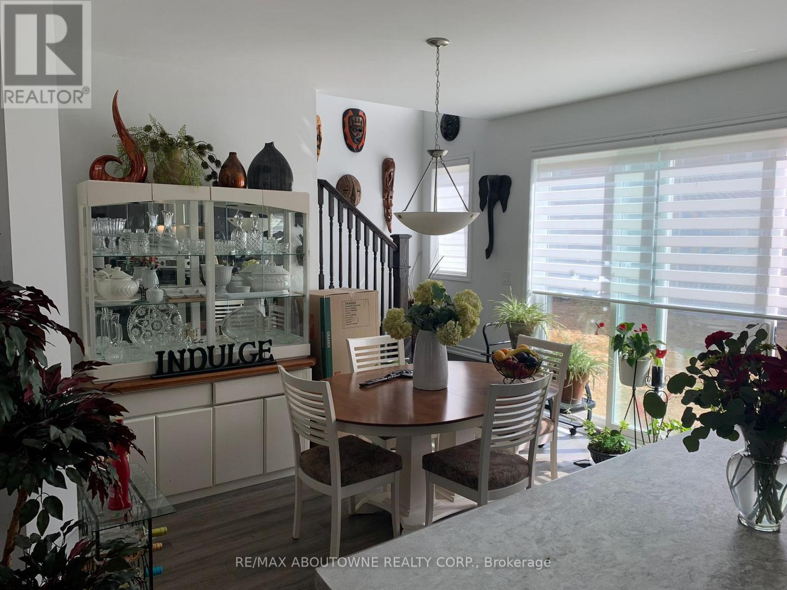 828 Aspen Terrace, Milton, Ontario  L9E 1S2 - Photo 6 - W13860110