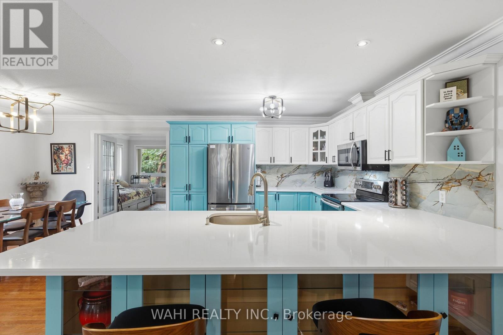 982 Glen View Avenue, Burlington, Ontario  L7T 3Y6 - Photo 10 - W13860114