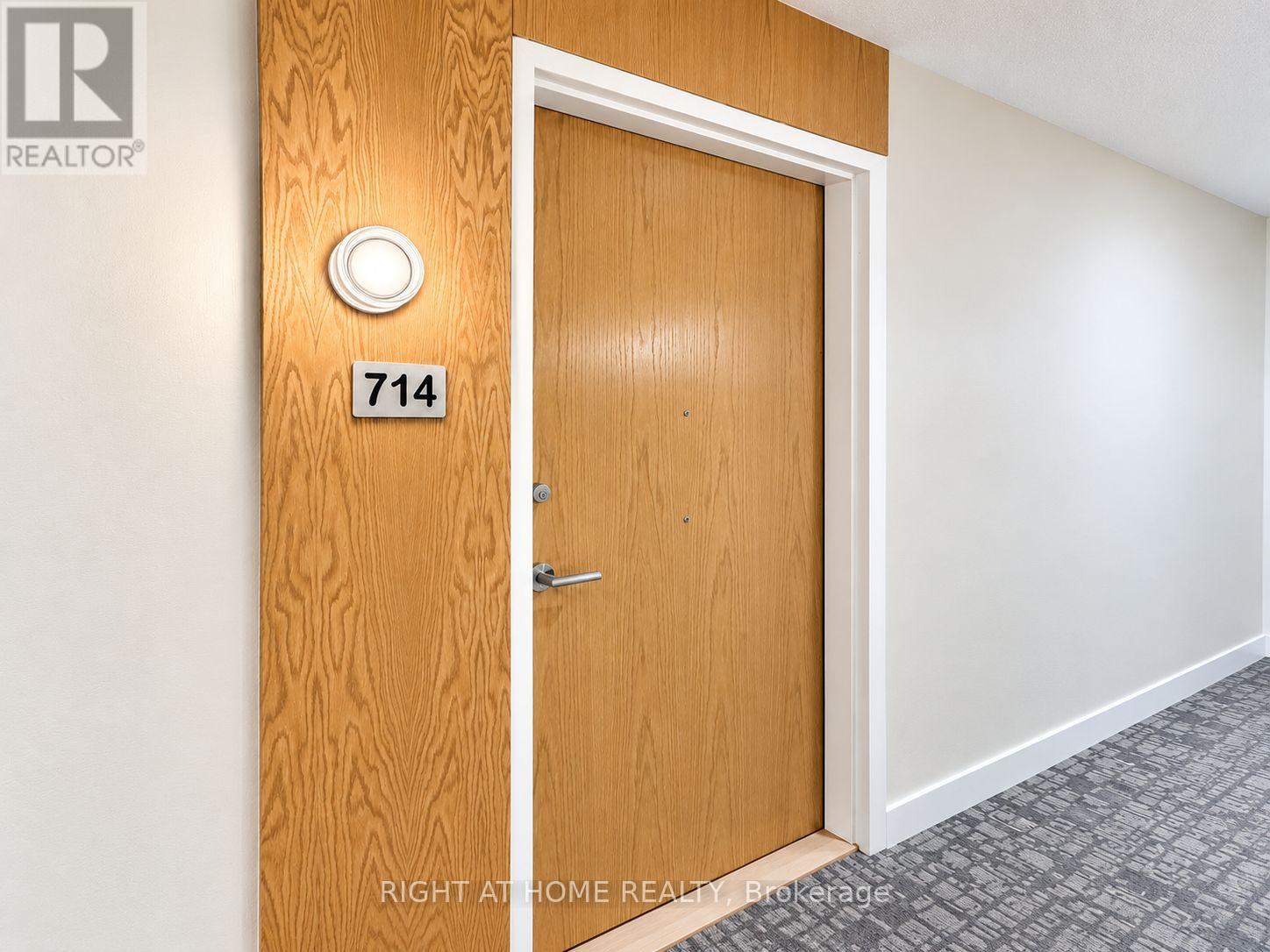 714 - 2825 Jane Street, Toronto, Ontario  M3N 0A8 - Photo 8 - W13860036