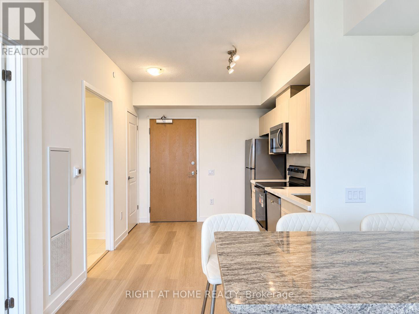 714 - 2825 Jane Street, Toronto, Ontario  M3N 0A8 - Photo 10 - W13860036