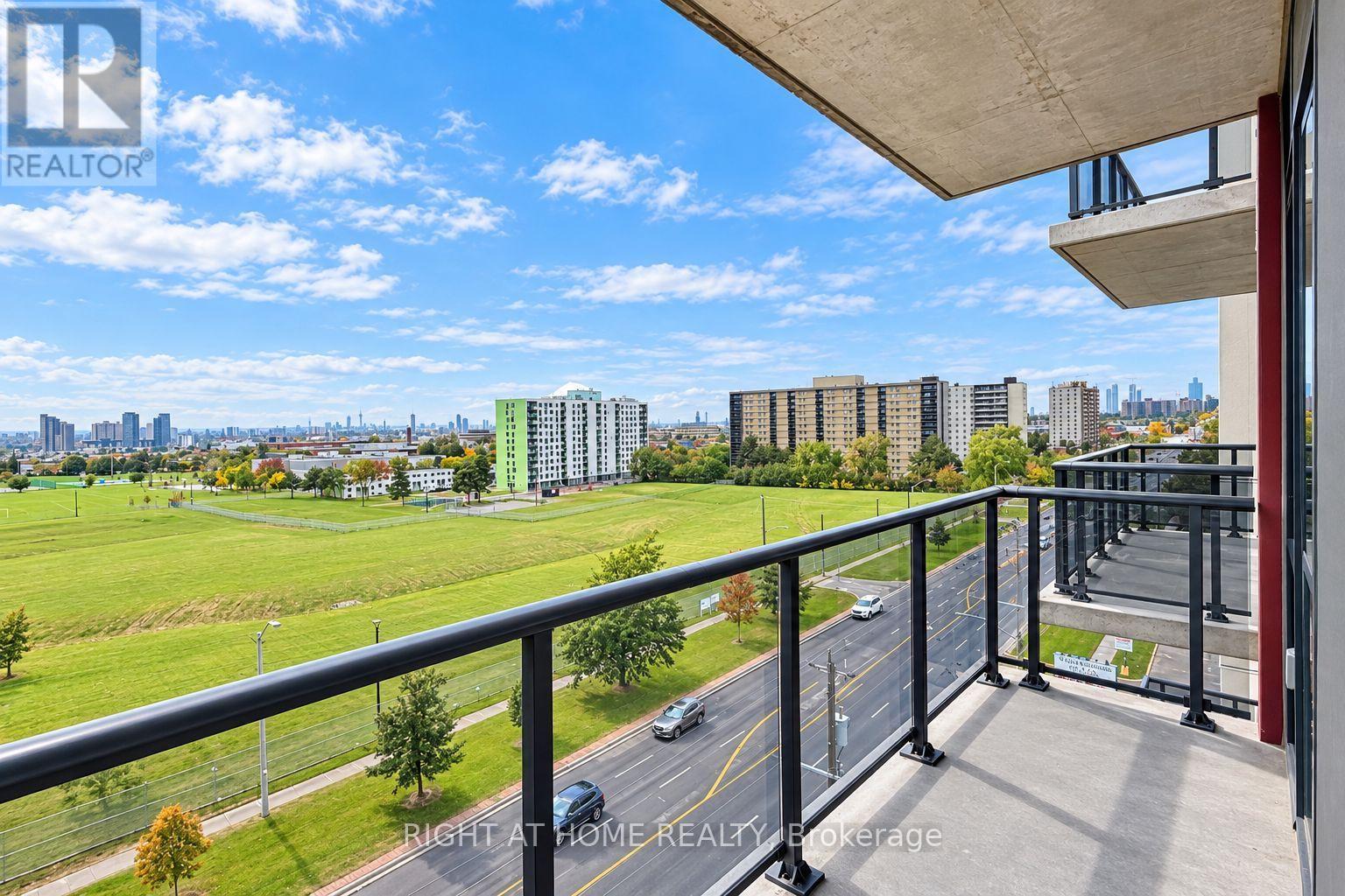 714 - 2825 Jane Street, Toronto, Ontario  M3N 0A8 - Photo 19 - W13860036