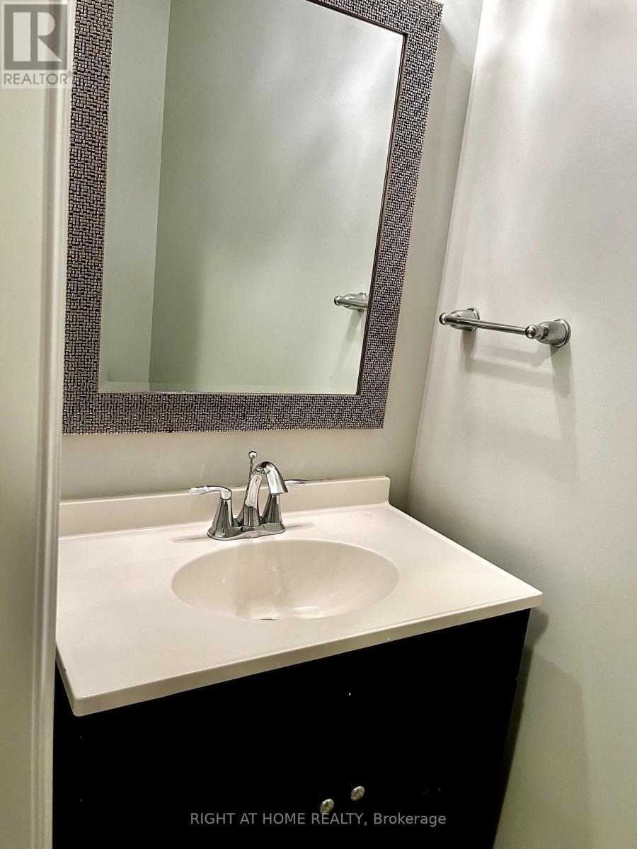 2225 Tribalwood Street, London North, Ontario  N6G 0R4 - Photo 3 - X13860106