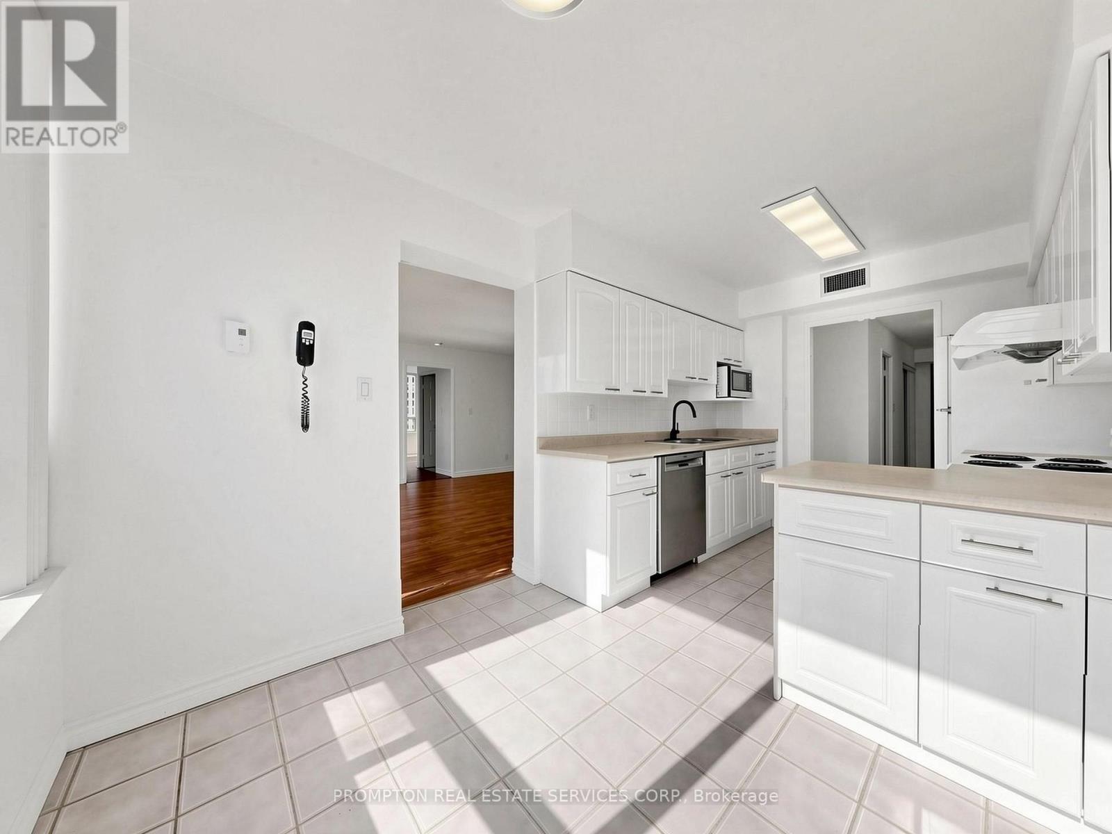 1211 - 30 Greenfield Avenue, Toronto, Ontario  M2N 6N3 - Photo 12 - C13855752