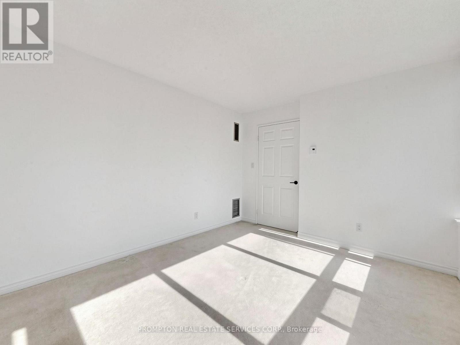 1211 - 30 Greenfield Avenue, Toronto, Ontario  M2N 6N3 - Photo 30 - C13855752