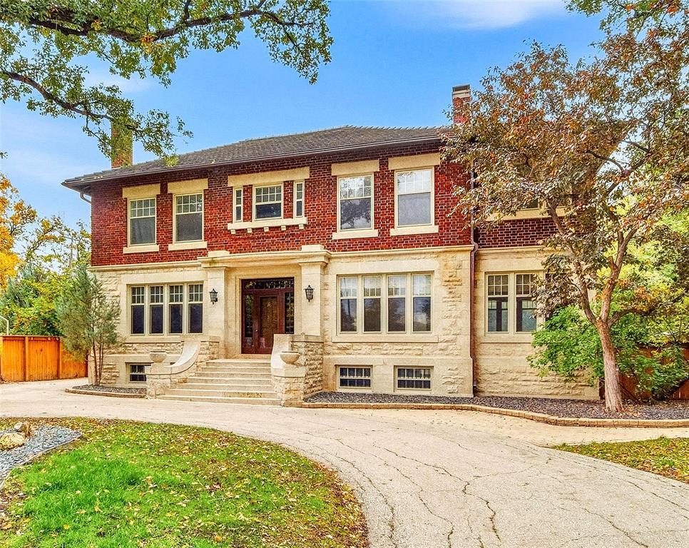 680 Wellington Crescent, Winnipeg, Manitoba