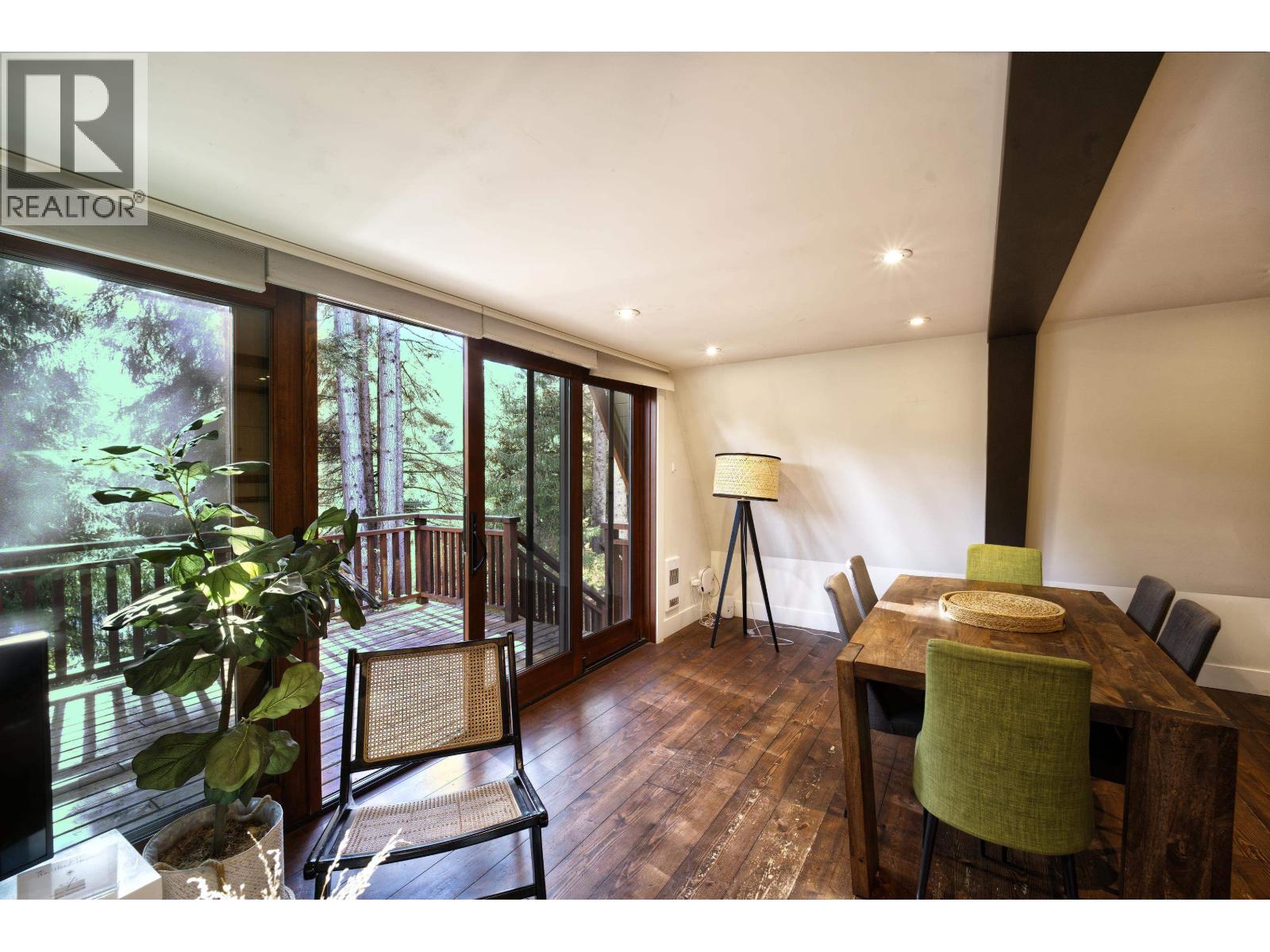 7102 Nesters Road, Whistler, British Columbia  V8E 0E2 - Photo 10 - R3151823