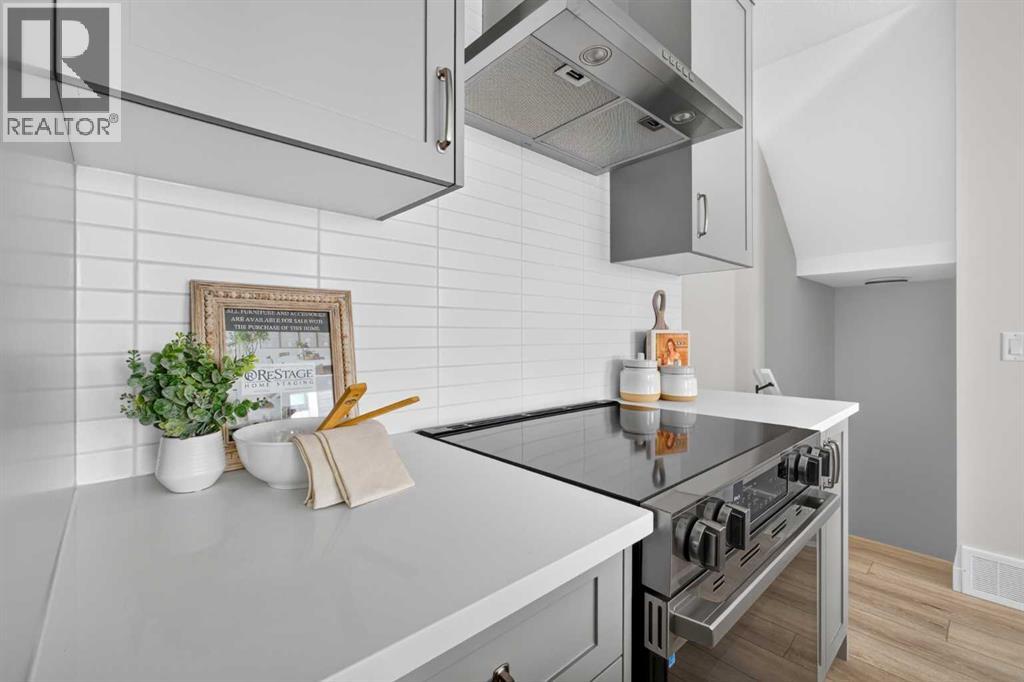 1703, 255 Rowmont Boulevard NW, Calgary, Alberta  T3L 0M2 - Photo 9 - A2324124
