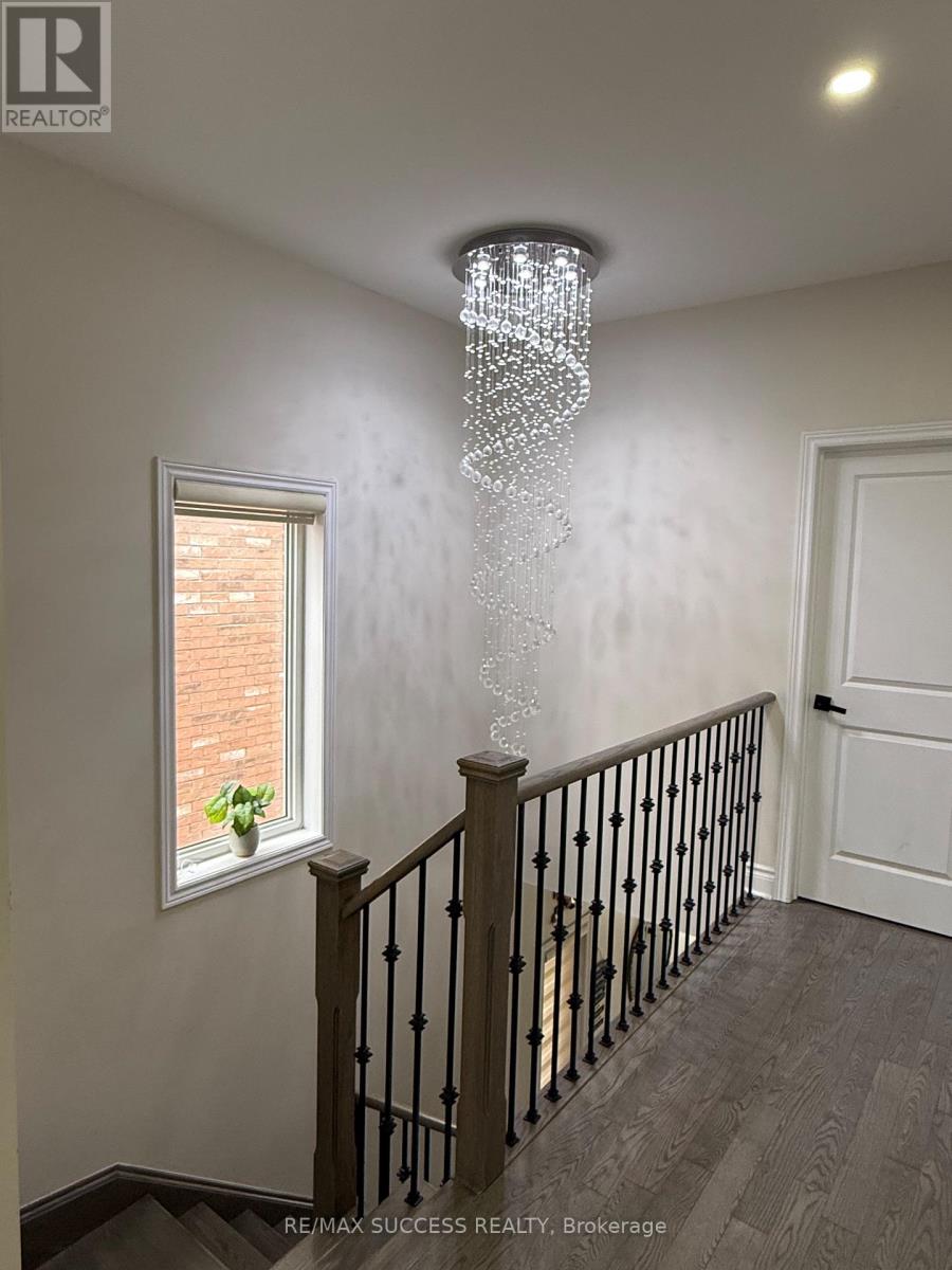 120 Morningside Drive, Halton Hills, Ontario  L7G 0M2 - Photo 22 - W13858756