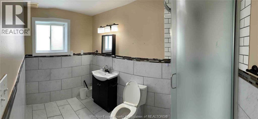 4537 Fontana Avenue Unit# Lower, Windsor, Ontario  N9G 3C8 - Photo 8 - 26024384