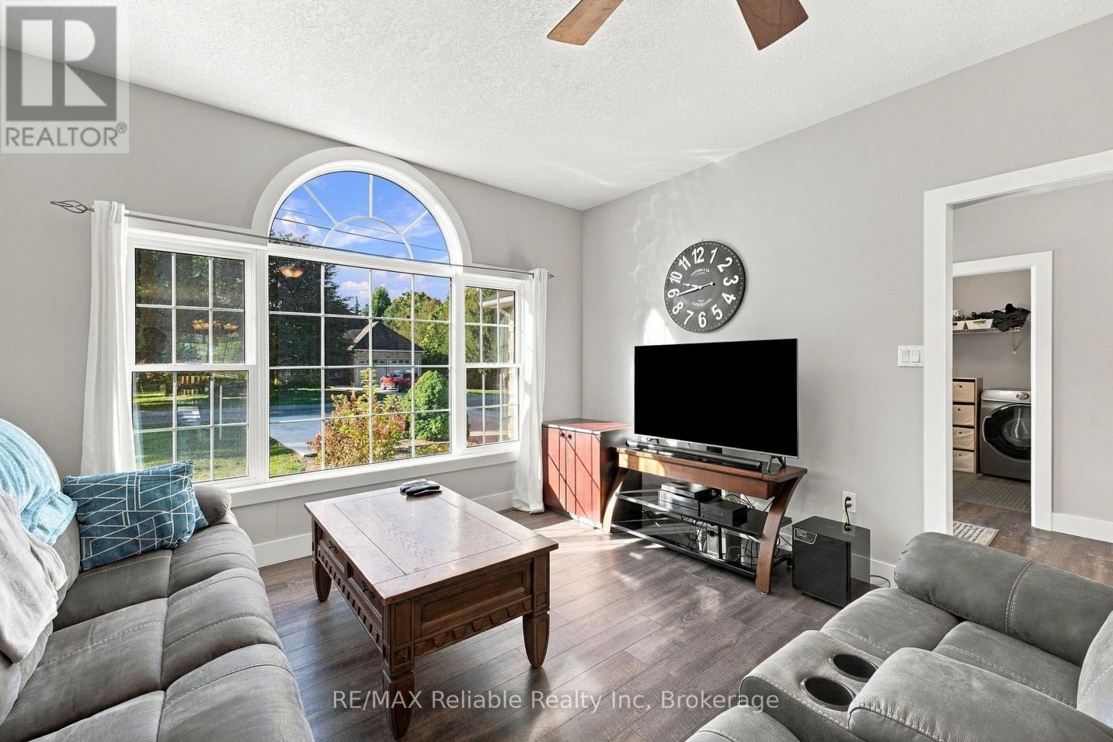 201 Cowper Street, Central Huron, Ontario  N0M 1L0 - Photo 14 - X13860142