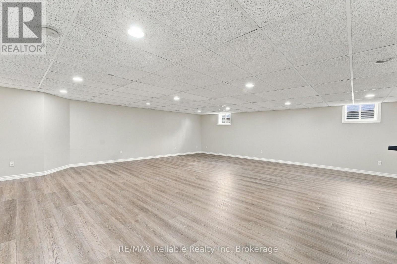 201 Cowper Street, Central Huron, Ontario  N0M 1L0 - Photo 29 - X13860142