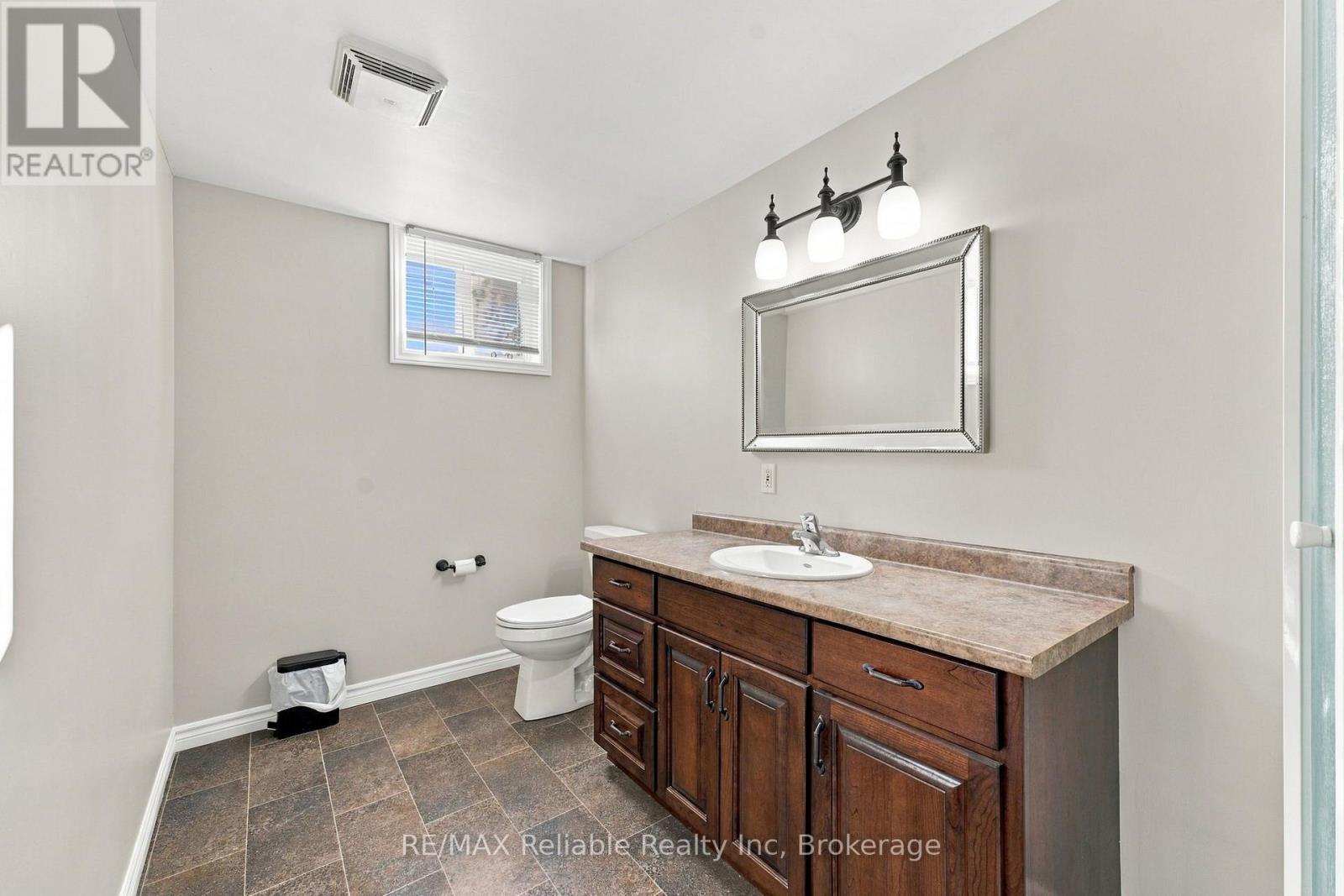 201 Cowper Street, Central Huron, Ontario  N0M 1L0 - Photo 32 - X13860142