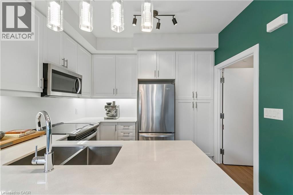 665 Cricklewood Drive Unit# 703, Mississauga, Ontario  L5G 0B9 - Photo 8 - 40867609