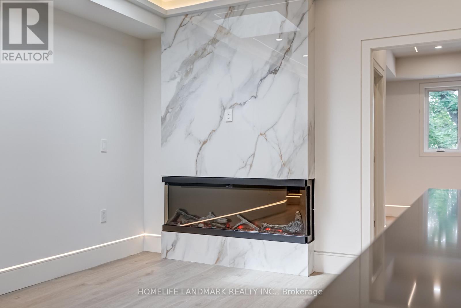 The Palazzo - 23 Coulson Avenue, Toronto, Ontario  M4V 1Y3 - Photo 16 - C13860140