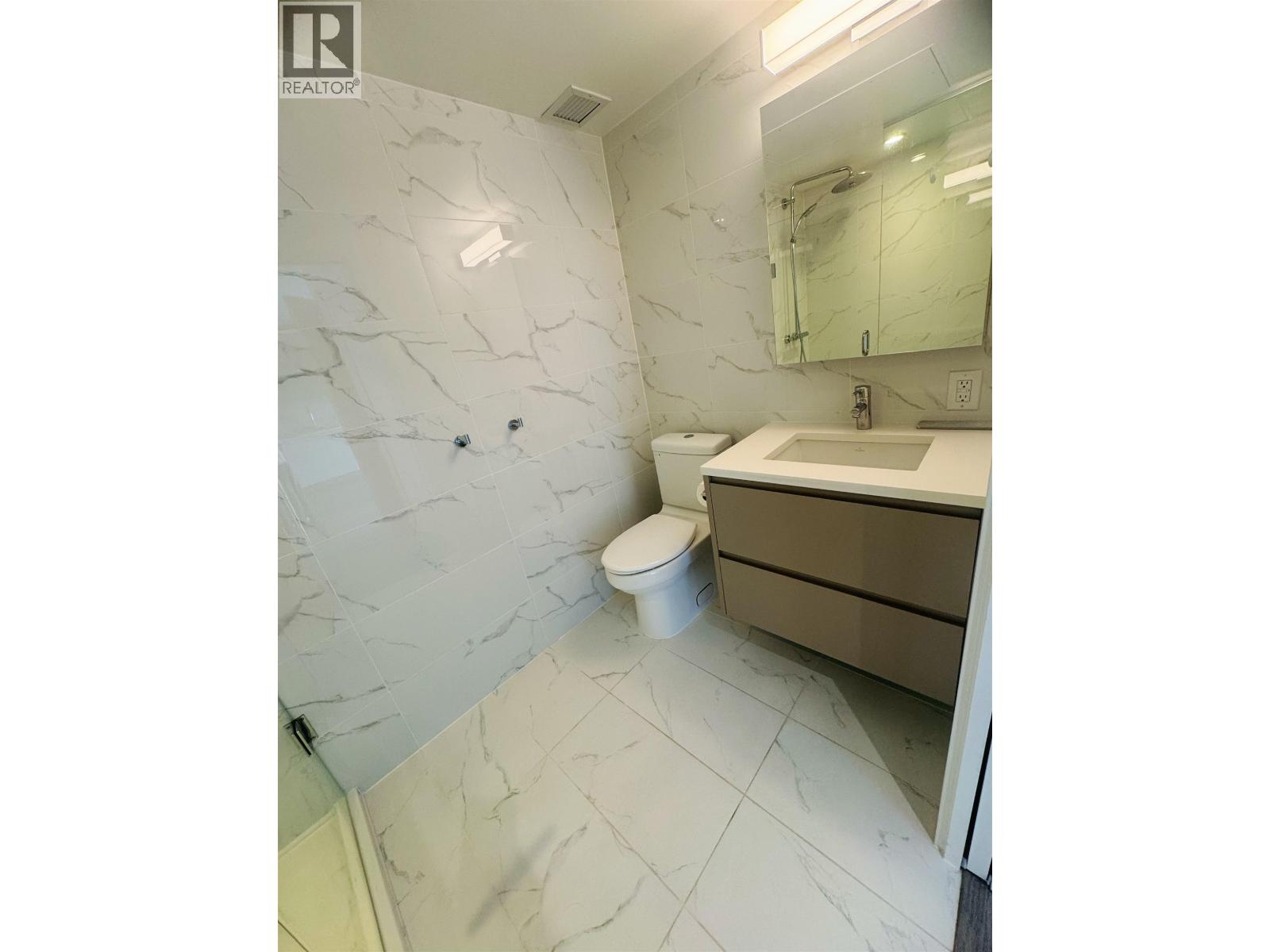 1708 8188 FRASER ST