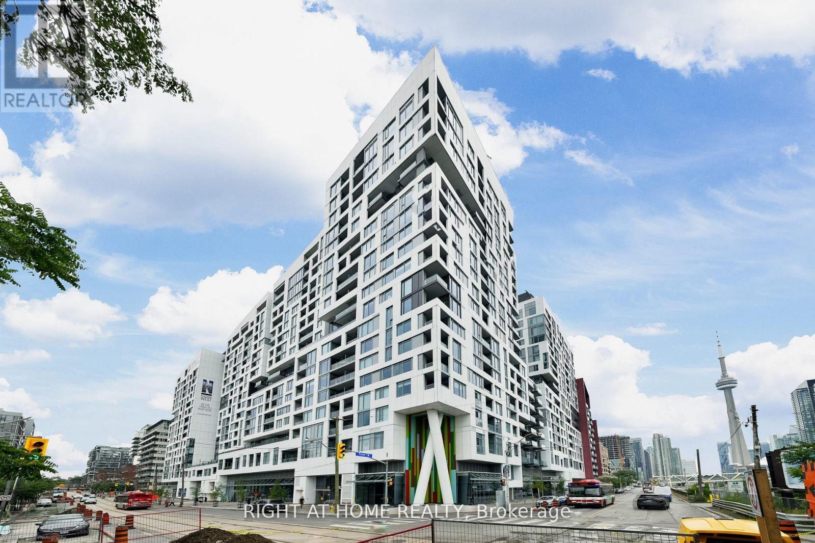 1416W - 27 BATHURST STREET, Toronto, Ontario