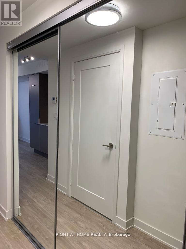 1416w - 27 Bathurst Street, Toronto, Ontario  M5V 2P1 - Photo 9 - C13860172