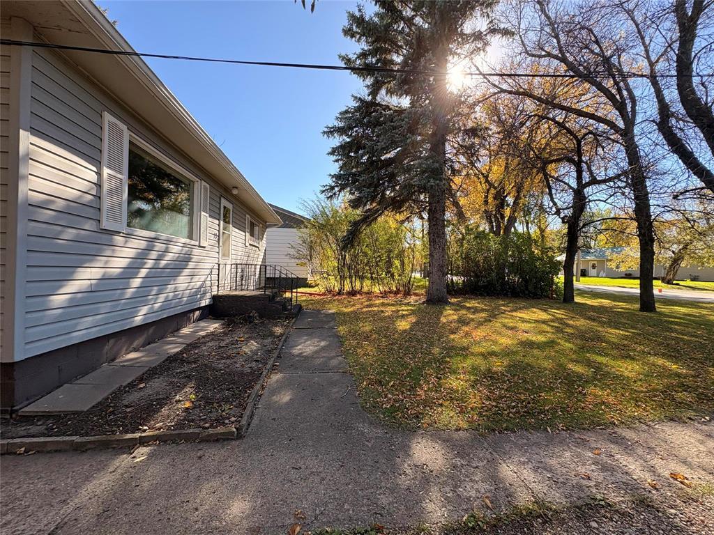 19 Campbell Street, Melita, Manitoba  R0M 1L0 - Photo 28 - 202624848